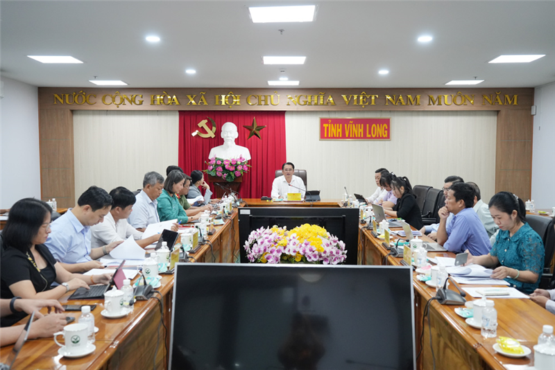 Phó Chủ tịch UBND tỉnh Nguyễn Quỳnh Thiện làm việc với Sở Khoa học và Công nghệ