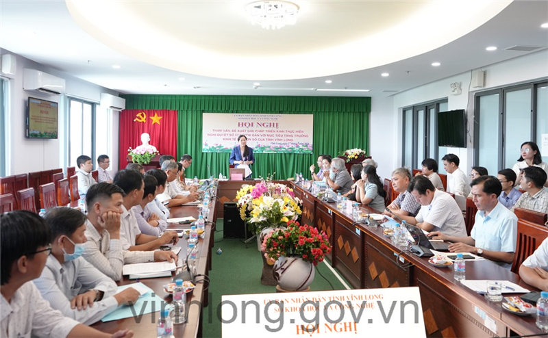 Vĩnh Long tham vấn giải pháp triển khai Nghị quyết số 57-NQ/TW gắn với mục tiêu tăng trưởng kinh tế hai con số