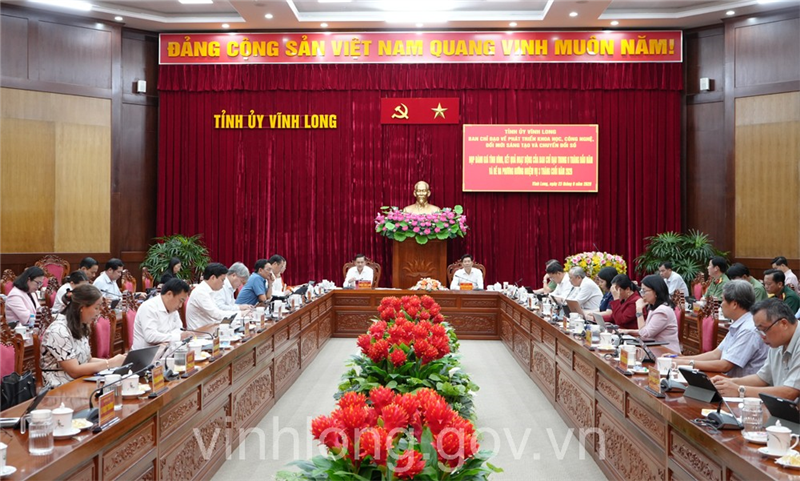 Họp Ban Chỉ đạo về phát triển khoa học, công nghệ, đổi mới sáng tạo và chuyển đổi số tỉnh
